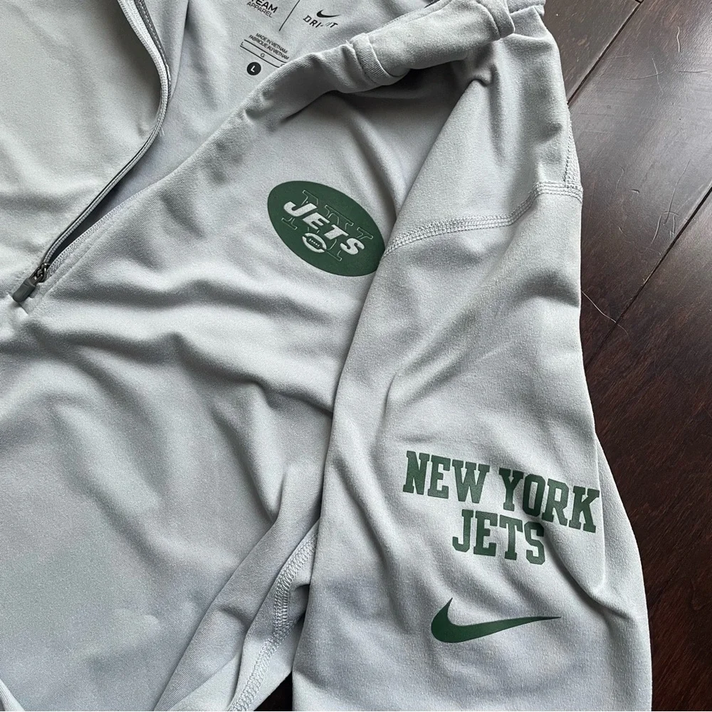Nike Dri-Fit NY Jets Women’s Size L Light Gray 1/4 Zip LS Shirt NFL Thumb Holes - Picture 4 of 6